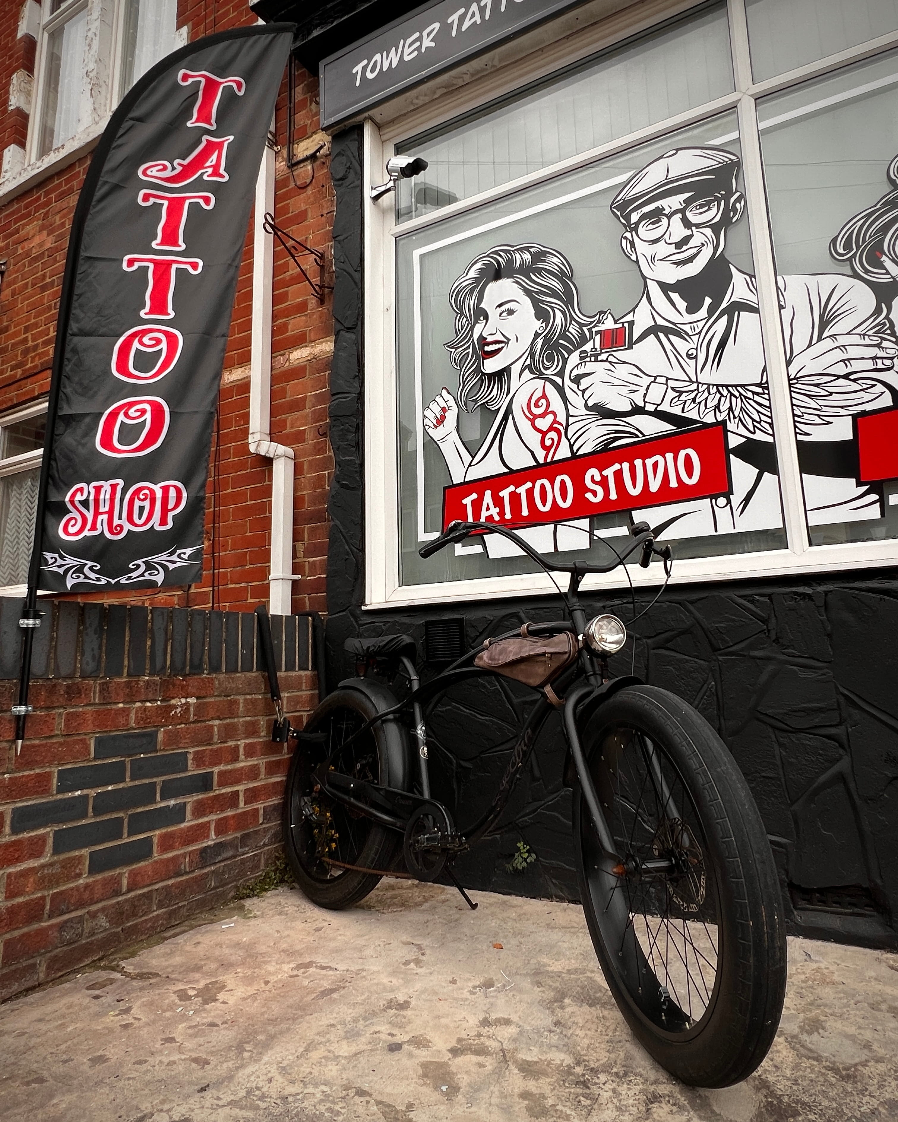 Jakub Tower working on a bike-themed piece